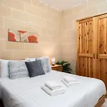 Daire 2bd Spacious With Front Terrace And Country Views - Gozo Island Qala