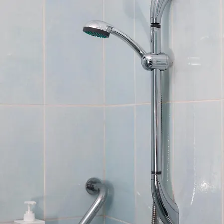 2bd Spacious With Front Terrace And Country Views - Gozo Island Apartment