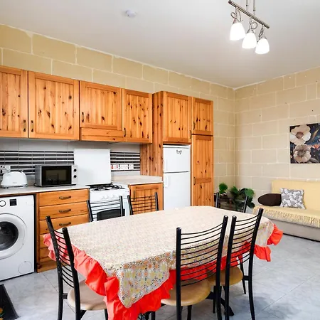 2bd Spacious With Front Terrace And Country Views - Gozo Island
