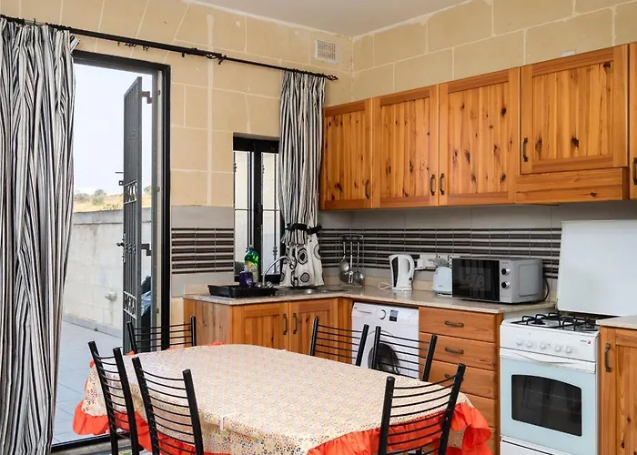 2bd Spacious With Front Terrace And Country Views - Gozo Island