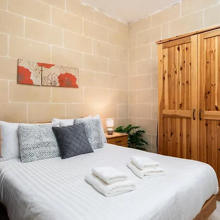 Apartment 2bd Spacious With Front Terrace And Country Views - Gozo Island Qala