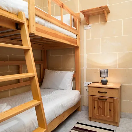 2bd Spacious With Front Terrace And Country Views - Gozo Island * 加拉