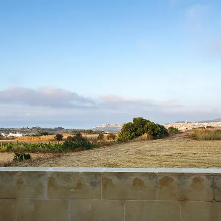 2bd Spacious With Front Terrace And Country Views - Gozo Island Qala